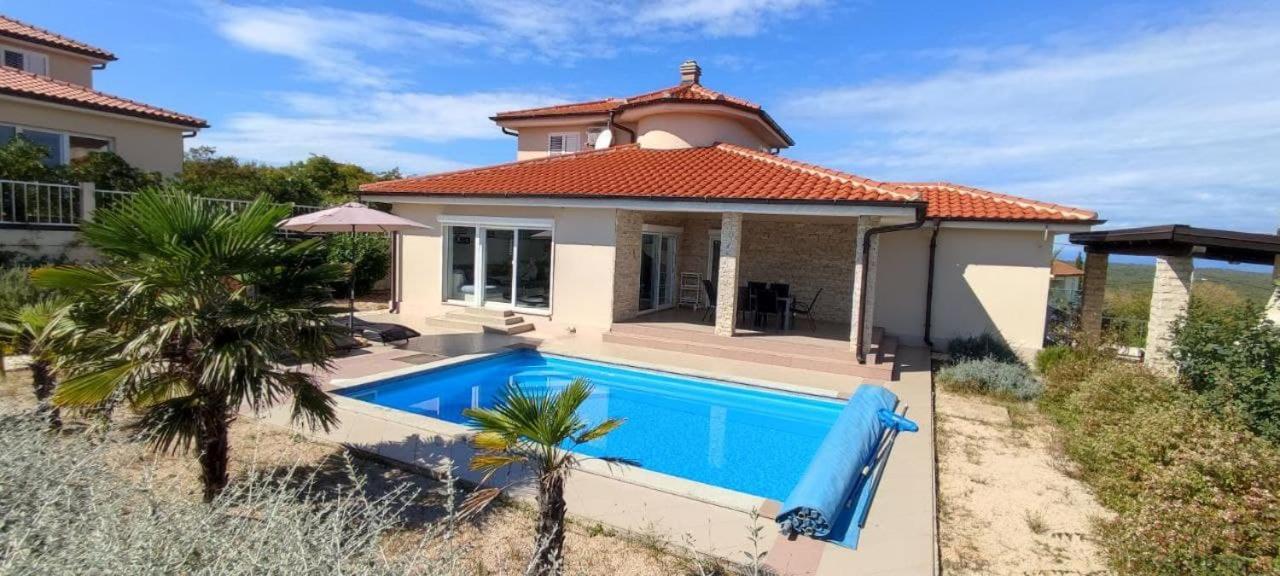 Veglia Villa *