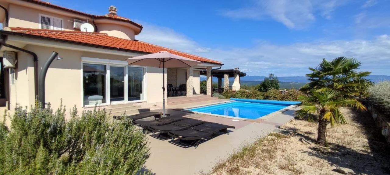 Veglia Villa *